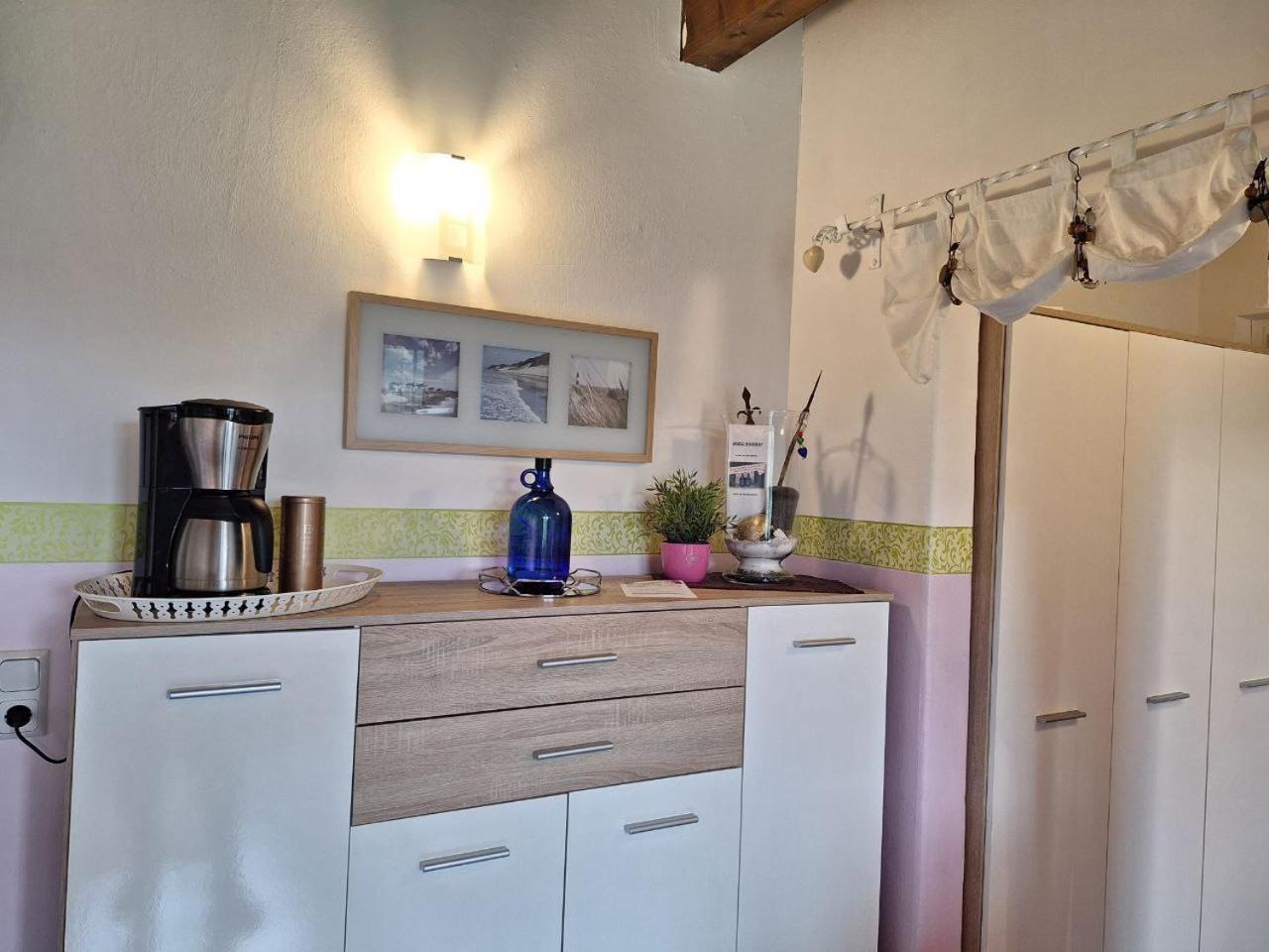 Kleine Einzigartige Ferienwohnung Auf Dem Bauernhof, Direkt In Der Natur Mit Blick Auf Schloss Braunfels Eksteriør billede